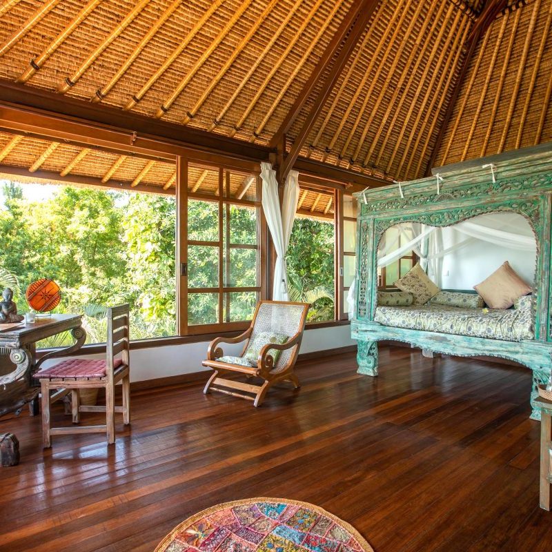 Sunrise Room - watch the sunrise when you wake up